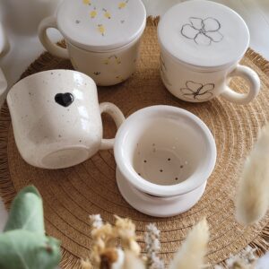 Taza de té con infusor y tapa